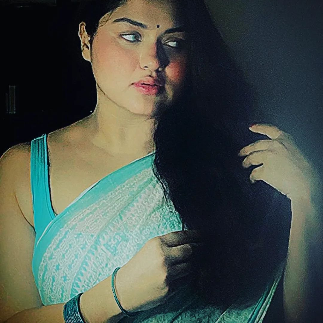 Awishy GD Girls Sucking Dick Album 2 #Rg7vLDMN