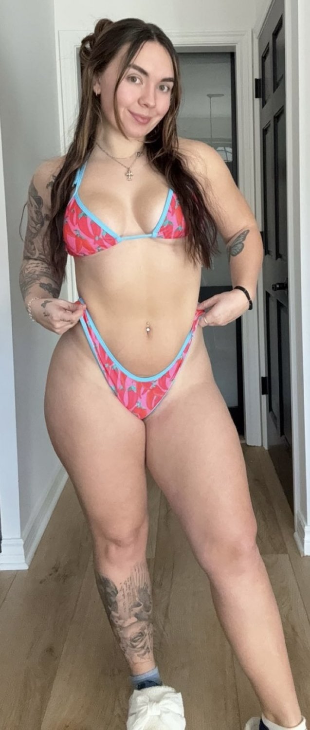 Abby B. (Thigh crease appreciation) #WBVCtyWU
