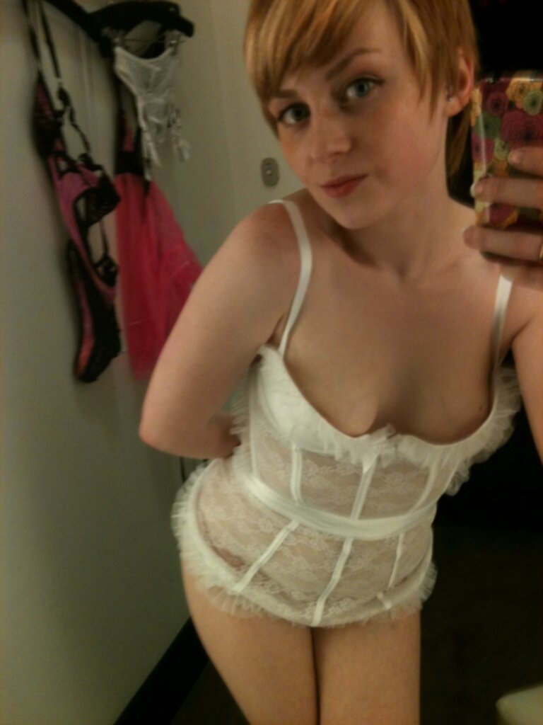 Submitted 19 Year Old Webslut #s1ZpnViv